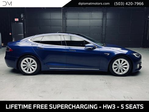 Used 2016 Tesla Model S 60D AWD/4WD image 8
