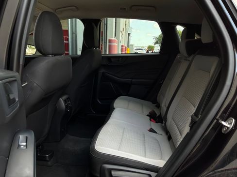 Used 2023 Ford Escape Active FWD image 12
