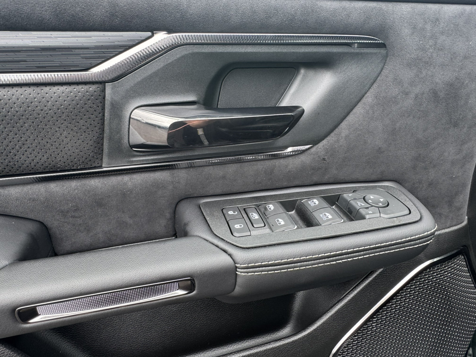 New 2027 RAM 1500 RHO AWD/4WD image 12
