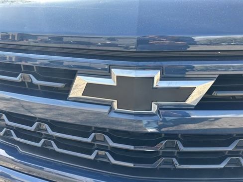 Used 2022 Chevrolet Silverado 1500 RST AWD/4WD image 10