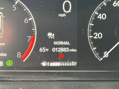 Used 2025 Honda Odyssey Touring image 12