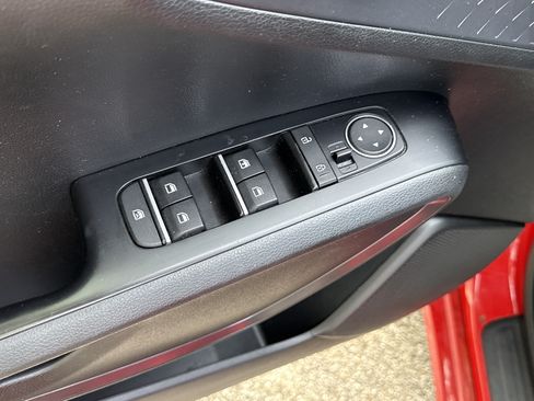 Used 2021 Kia Soul GT-Line FWD image 30