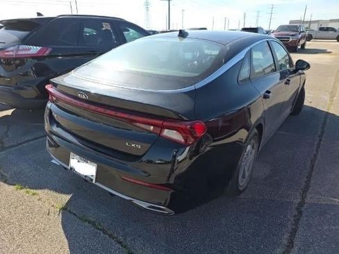 Used 2021 Kia K5 LXS FWD image 2