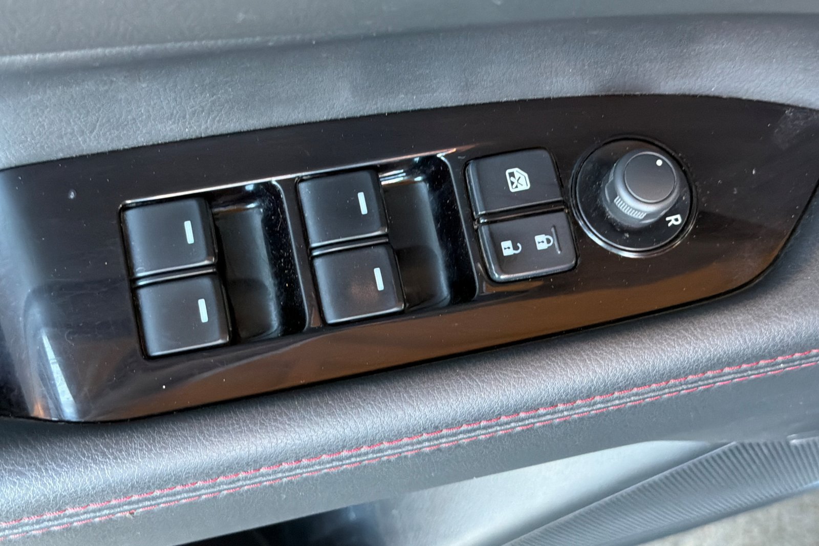 Used 2024 MAZDA CX-5 Carbon Edition AWD/4WD image 14