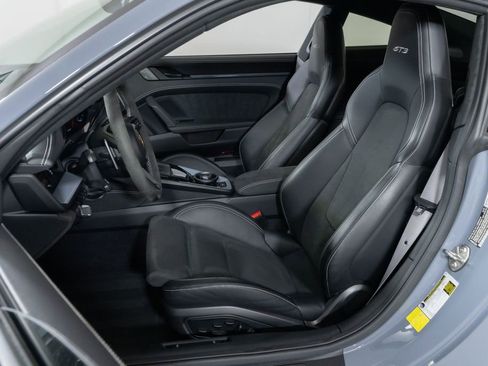 Used 2023 Porsche 911 GT3 RWD image 5