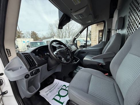 Used 2017 Ford Transit 250 250 3dr LWB Medium Roof Cargo w/ Interior Upgrade Package image 8