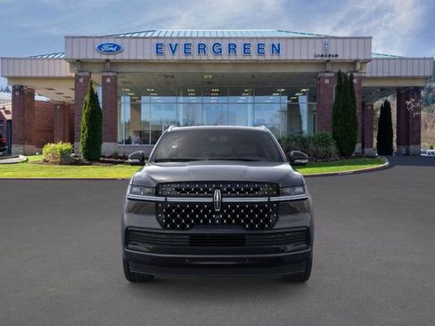 New 2025 Lincoln Navigator L Black Label image 6