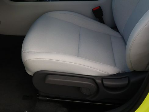 Certified 2026 Hyundai Kona SE image 14