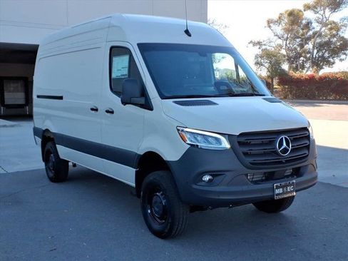 New 2026 Mercedes-Benz Sprinter 144 Cargo image 18