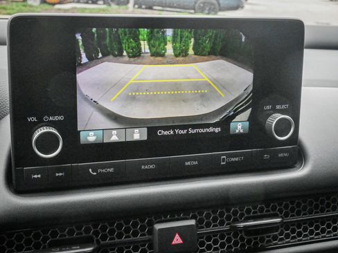 Certified 2025 Honda HR-V Sport image 24
