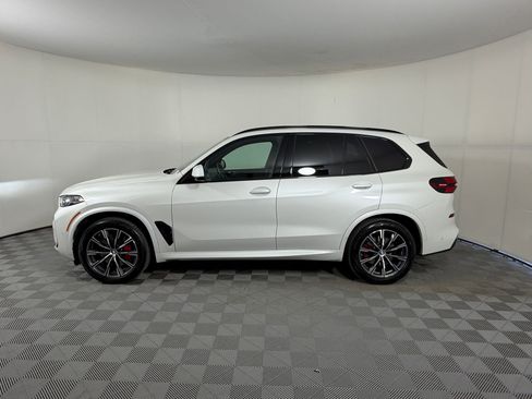 Certified 2026 BMW X5 sDrive40i RWD image 2