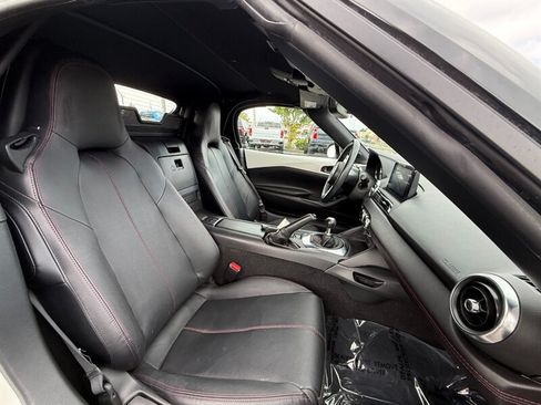 Used 2018 MAZDA MX-5 Miata Grand Touring RWD image 25