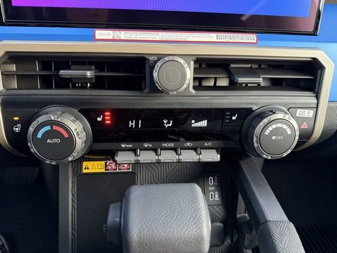 New 2025 Toyota Tacoma TRD Off-Road image 24