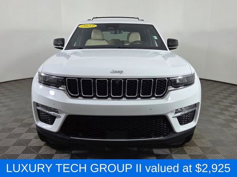 Used 2023 Jeep Grand Cherokee Limited w/ Luxury Tech Group II image 2