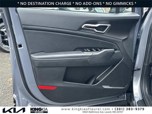 Used 2025 Kia Sportage EX image 20