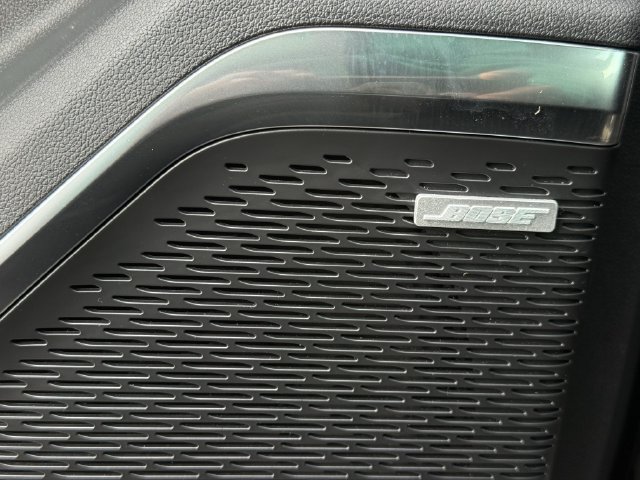 Used 2024 GMC Acadia Elevation FWD image 24