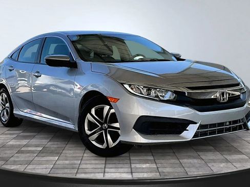 Used 2017 Honda Civic LX image 3