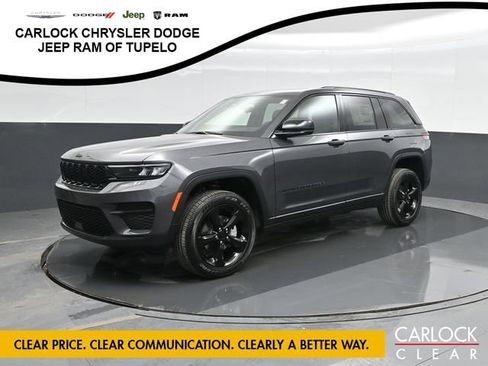 New 2025 Jeep Grand Cherokee Altitude image 6