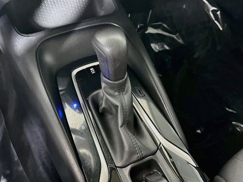 Used 2021 Toyota Corolla LE FWD image 20