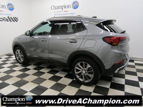 Used 2023 Buick Encore GX Essence w/ Experience Buick Package image 10