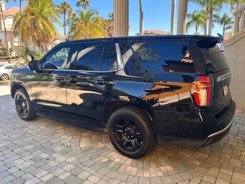 Used 2023 Chevrolet Tahoe 2WD w/ Remote Keyless Entry Package image 30