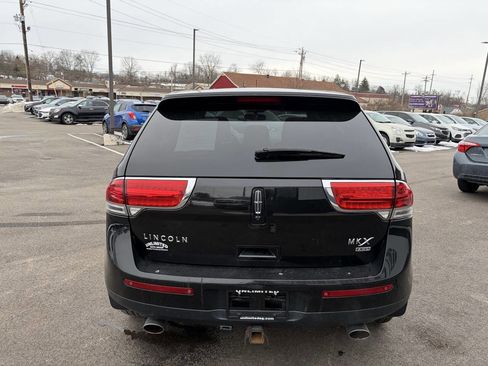 Used 2013 Lincoln MKX AWD image 9