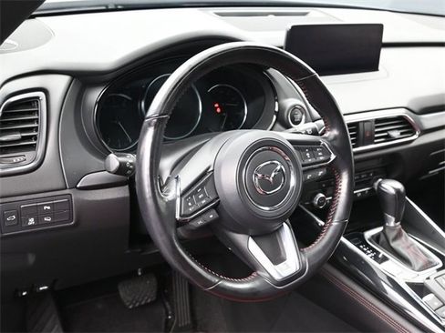 Certified 2023 MAZDA CX-9 Carbon Edition image 11