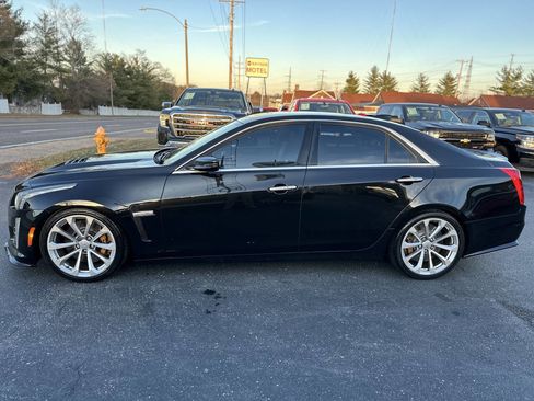 Used 2016 Cadillac CTS V w/ Luxury Package image 3
