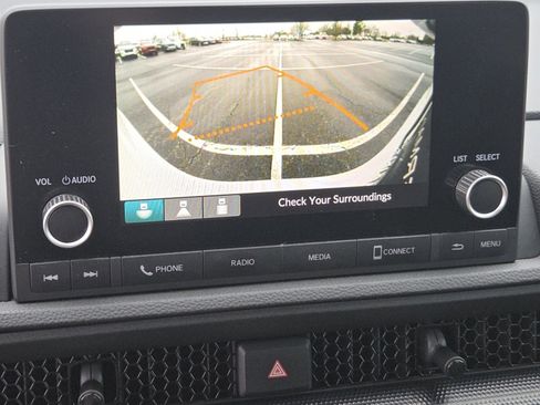 Certified 2023 Honda CR-V Sport image 9