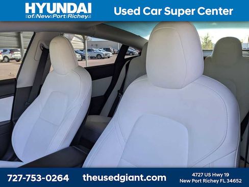 Used 2021 Tesla Model 3 Standard Range Plus image 7