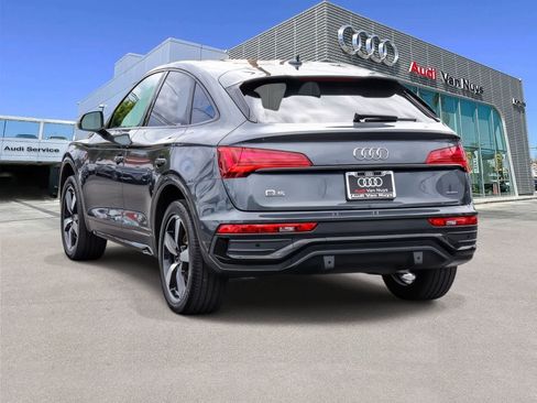 Used 2023 Audi Q5 2.0T Premium Plus w/ Premium Plus Package AWD/4WD image 2