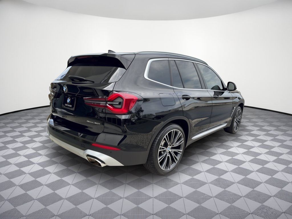 Used 2024 BMW X3 sDrive30i w/ Convenience Package RWD image 9