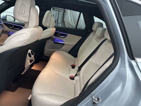 New 2026 Mercedes-Benz GLC 300 image 23