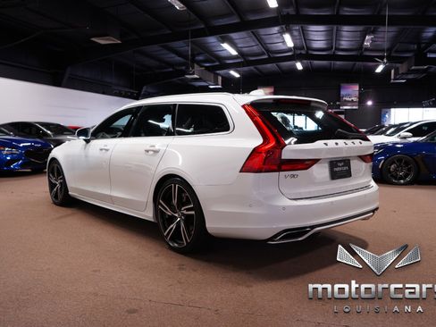 Used 2019 Volvo V90 T5 R-Design image 5