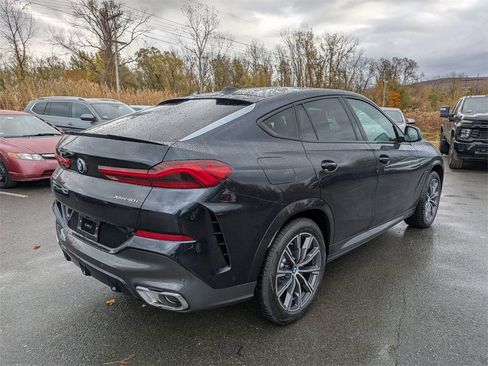 New 2026 BMW X6 xDrive40i w/ Climate Comfort Package image 3