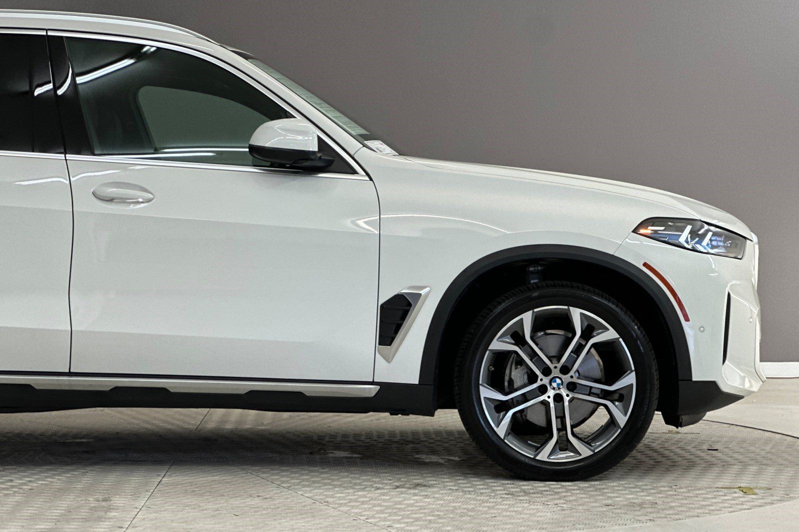 Used 2026 BMW X5 sDrive40i RWD image 35
