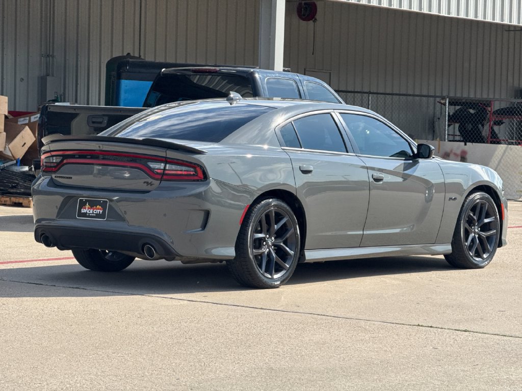 Used 2023 Dodge Charger R/T w/ Blacktop Package RWD image 6