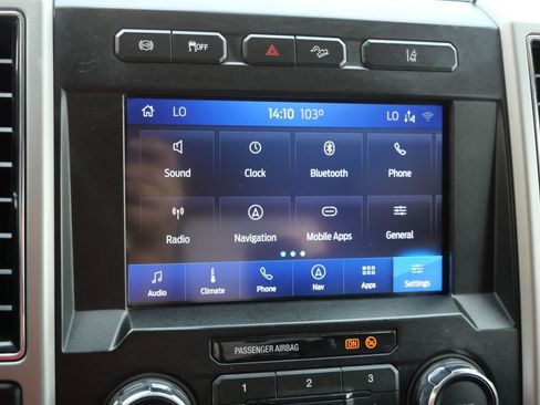 Used 2020 Ford F250 Lariat w/ Lariat Ultimate Package AWD/4WD image 42