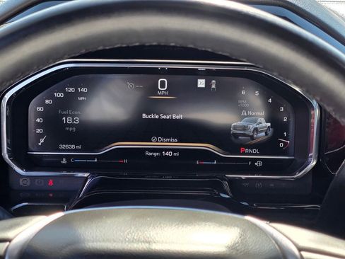 Used 2025 GMC Sierra 1500 SLT image 18