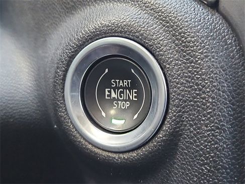 Used 2020 GMC Sierra 3500 Denali w/ Denali Ultimate Package image 26