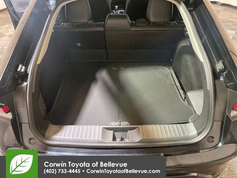 Used 2024 Toyota Prius Limited image 23