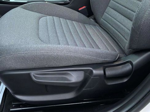 Certified 2025 Kia K4 EX FWD image 36