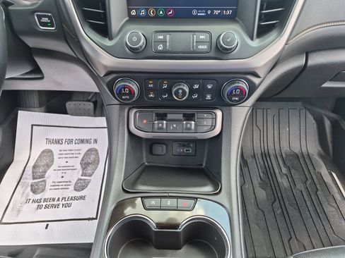 Used 2023 GMC Acadia AT4 w/ Technology Package AWD/4WD image 39