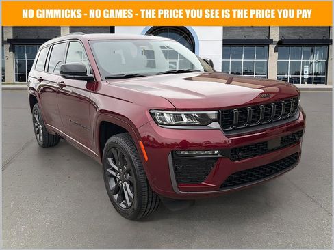 New 2026 Jeep Grand Cherokee L Limited AWD/4WD image 1