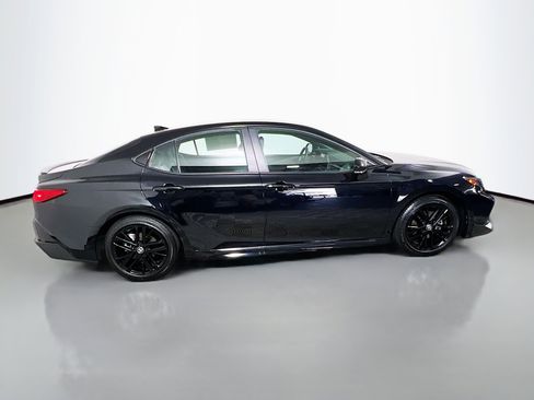 Used 2025 Toyota Camry SE w/ Multimedia Upgrade Package FWD image 3