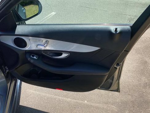 Used 2020 Mercedes-Benz C 300 Sedan image 35