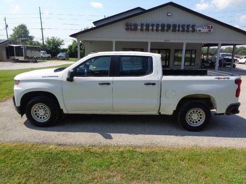 Used 2019 Chevrolet Silverado 1500 W/T w/ Trailering Package AWD/4WD image 2
