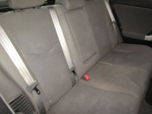 Used 2015 Toyota Prius Four image 26