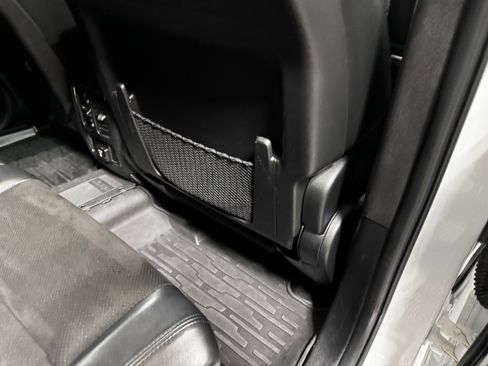 Used 2021 Jeep Grand Cherokee Laredo X image 14