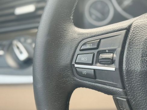 Used 2012 BMW 528i Sedan image 18